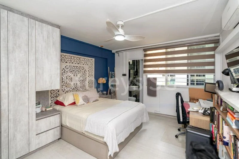 5 Room (5I) HDB for Sale in  154 Simei Street 1 - Image 11