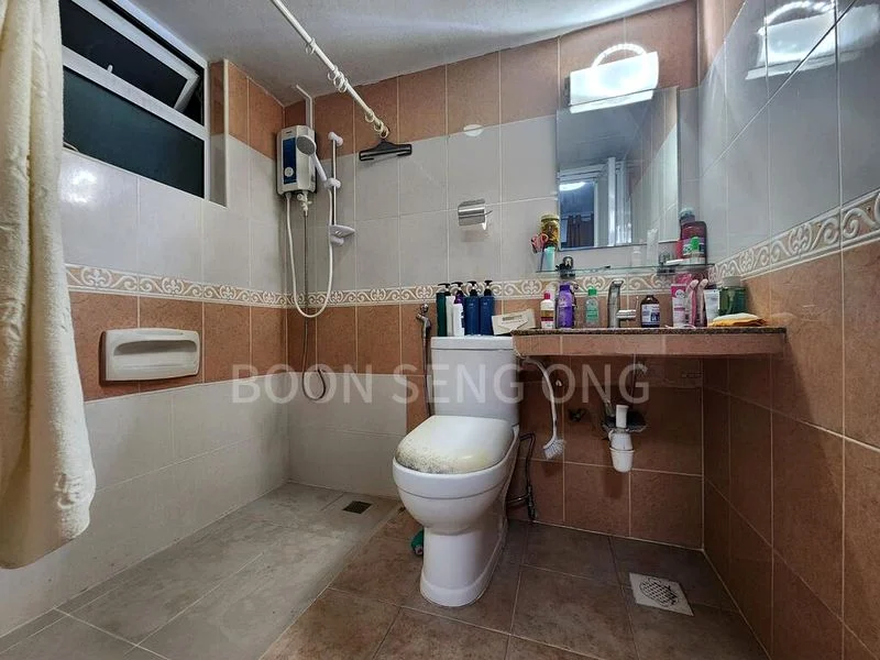 3 Bed Apartment (Condo) for Rent in  The Woodgrove - Image 1