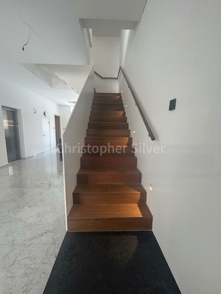 5 Bed Terraced House (Landed) for Sale in Regent Villas - Image 16