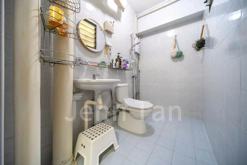 4 Room (4A) HDB for Sale in 529 Jelapang Road - Image 6