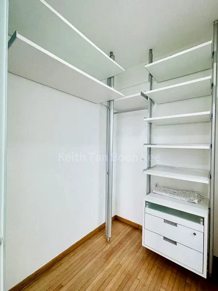 3 Bed Condo for Rent in  Casa Merah - Image 3