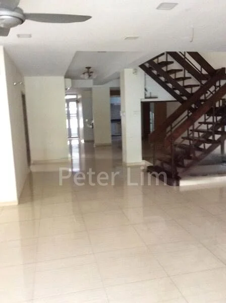 5+1 Bed Semi-Detached House (Landed) for Rent in  Phillips Avenue - Image 6