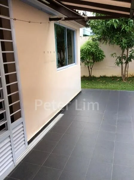 5+1 Bed Semi-Detached House (Landed) for Rent in  Phillips Avenue - Image 10
