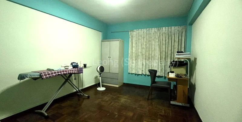 4 Room (4NG) HDB for Sale in  41 Teban Gardens Road - Image 8