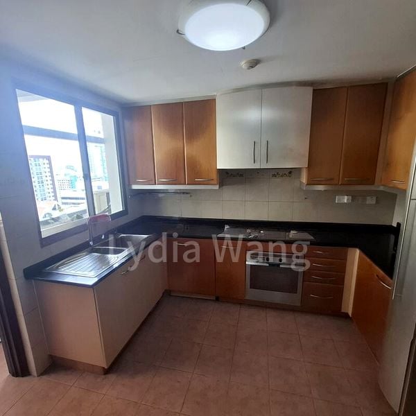 Common Room (Condo) for Rent in  Twin Heights - Image 3