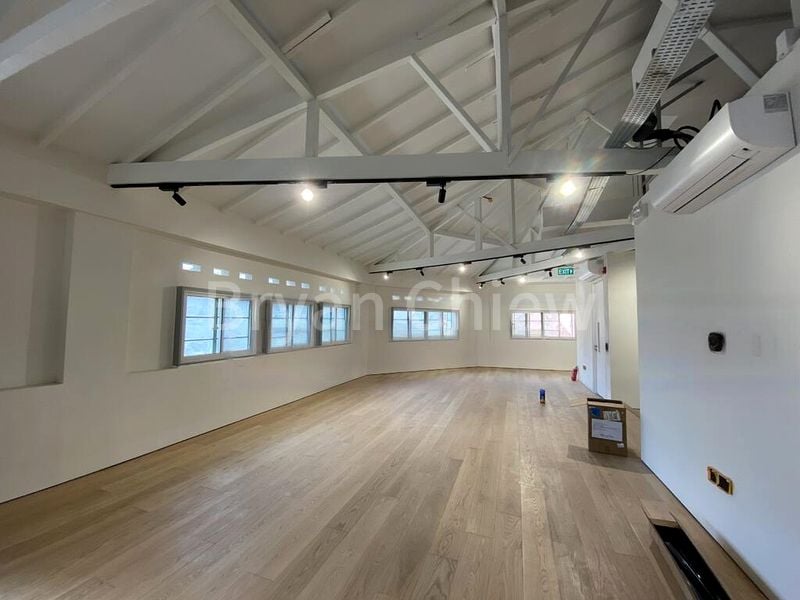 Shop / Shophouse for Rent: Townshend Road - Ideal for Various Trades - Image 4