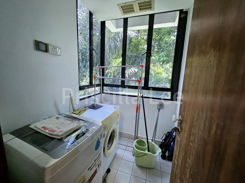 Common Room (Condo) for Rent in  Harbourlights - Image 8