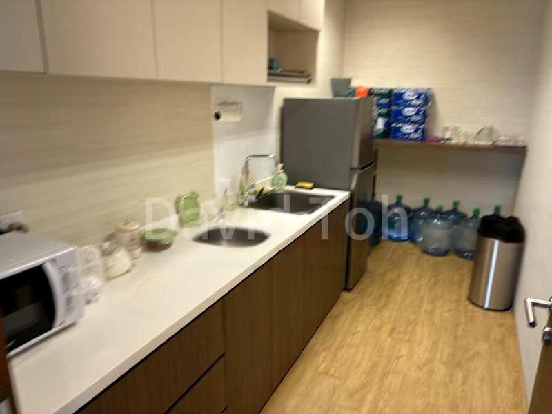 Office for Rent: Excellent Seaview, Fitted Office at Raffles Place - Image 3