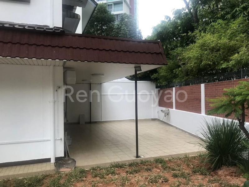 5 Bed Semi-Detached House (Landed) for Rent in  Kim Lin Park - Image 4
