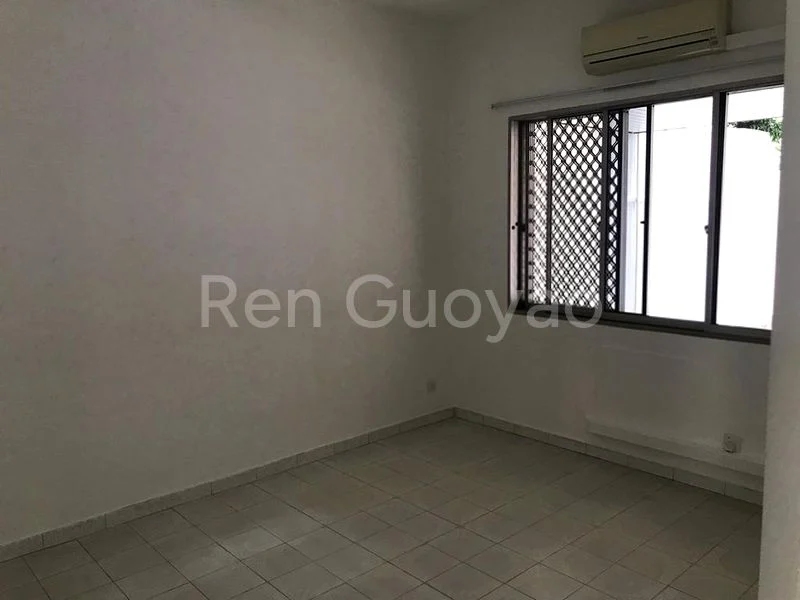 5 Bed Semi-Detached House (Landed) for Rent in  Kim Lin Park - Image 40