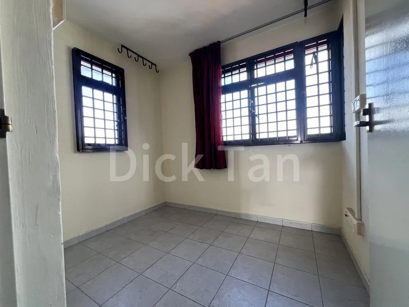 3 Room (3NG) HDB for Sale in 194 Kim Keat Avenue - Image 3