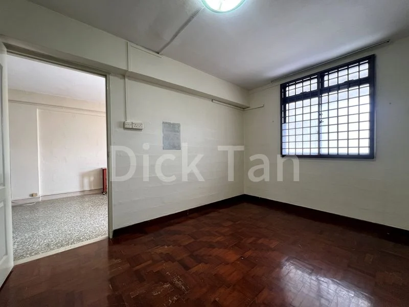 3 Room (3NG) HDB for Sale in 194 Kim Keat Avenue - Image 6