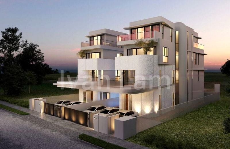 5 Bed Bungalow (Landed) for Sale in 77 @ East Coast - Image 1