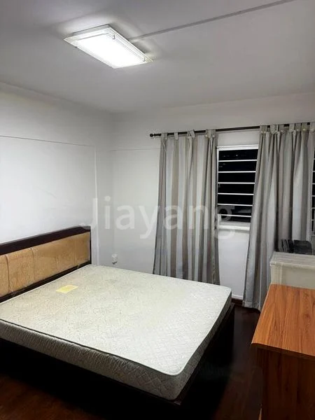 Common Room (HDB) for Rent in  209 Ang Mo Kio Avenue 3 - Image 4