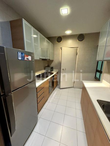 Room (Condo) for Rent in  The Treeline - Image 4