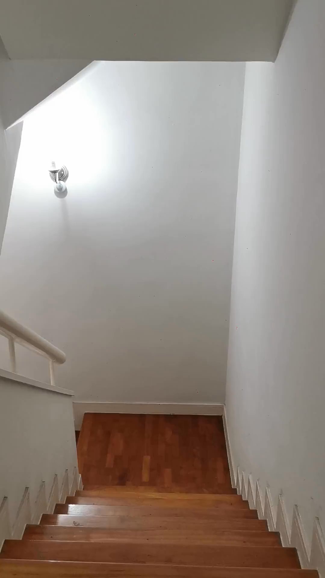 Master Room (Landed) for Rent in  Golden Shower Park - Image 13