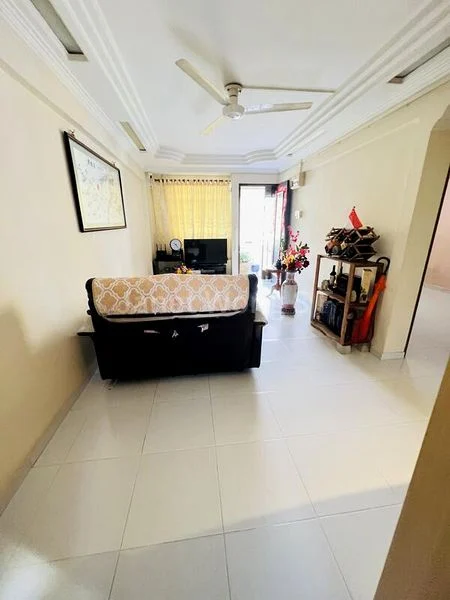 Common Room (HDB) for Rent in  631 Ang Mo Kio Avenue 4 - Image 1