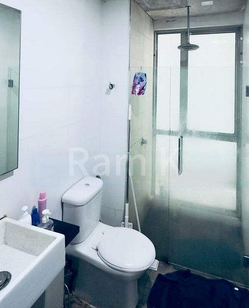 1 Bed Apartment (Condo) for Sale in  Soho @ Farrer - Image 6