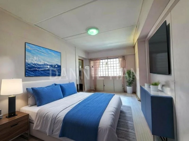 5 Room (5I) HDB for Sale in  21 Queen's Close - Image 13