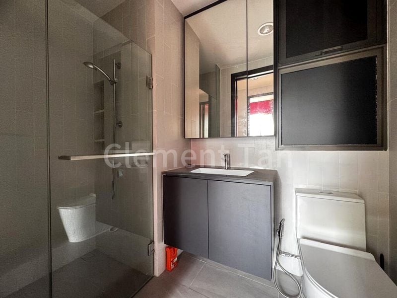 2 Bed Condo for Rent in  The Inflora - Image 12