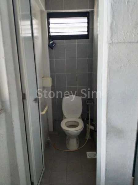 3 Room (3S) HDB for Rent in  212 Lorong 8 Toa Payoh - Image 4