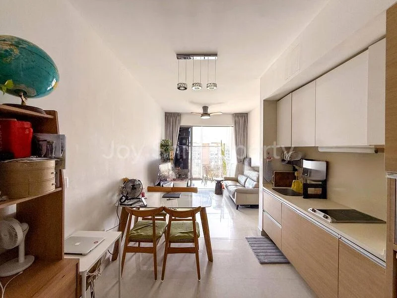 2 Bed Condo for Sale in  Sea Esta - Image 2