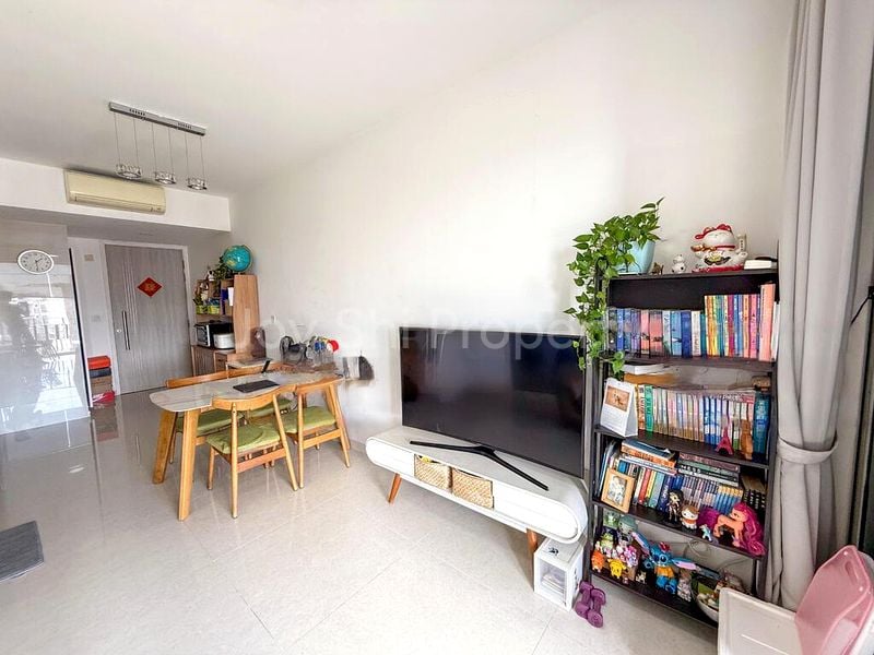 2 Bed Condo for Sale in  Sea Esta - Image 1