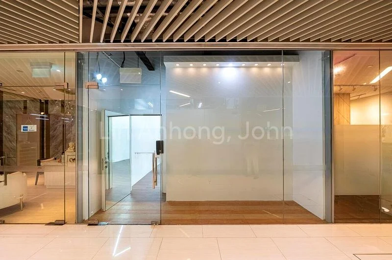 Shop / Shophouse for Rent: City Gate - Image 1