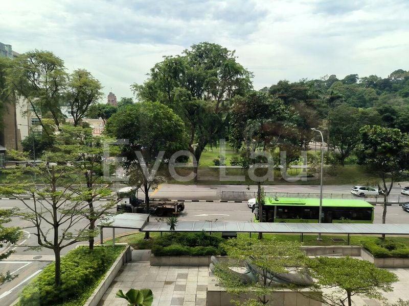 Office for Rent: UE Square - Image 1