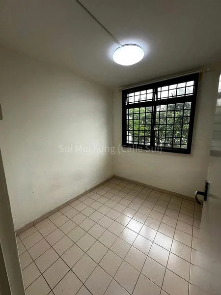 3 Room (3I) HDB for Sale in  92 Commonwealth Drive - Image 4