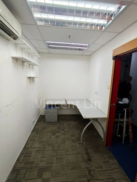 Light Industrial (B1) for Rent in  Amtech Building - Image 2