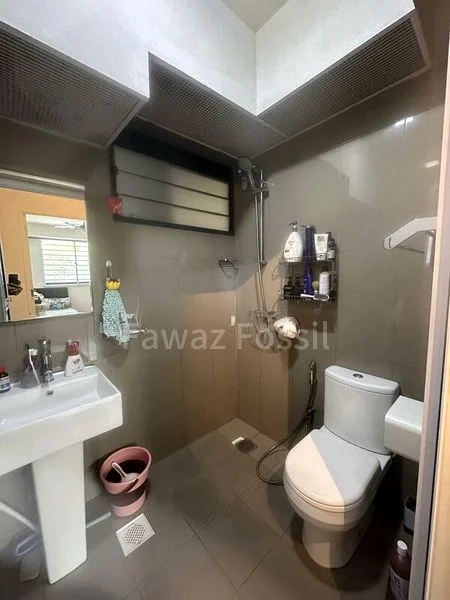 5 Room (5A) HDB for Rent in  310B Punggol Walk - Image 4