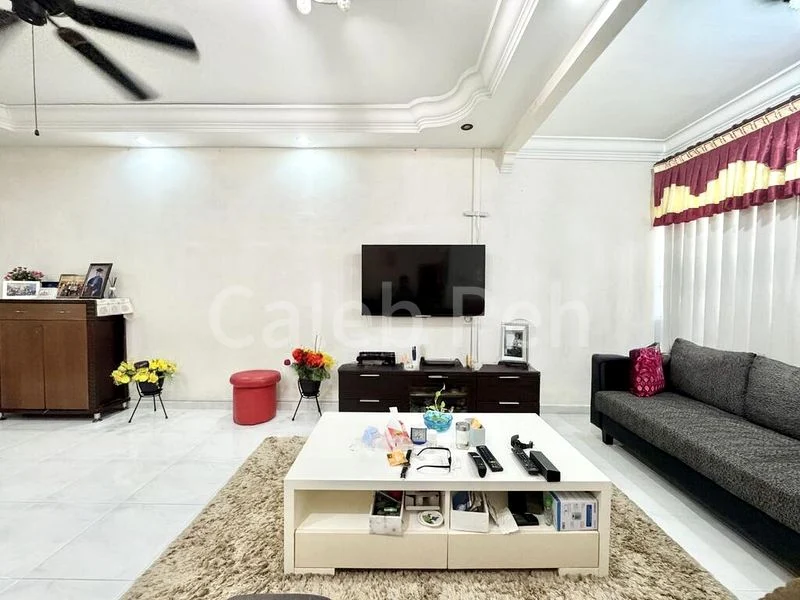 Common Room (HDB) for Rent in  703 Woodlands Drive 40 - Image 4