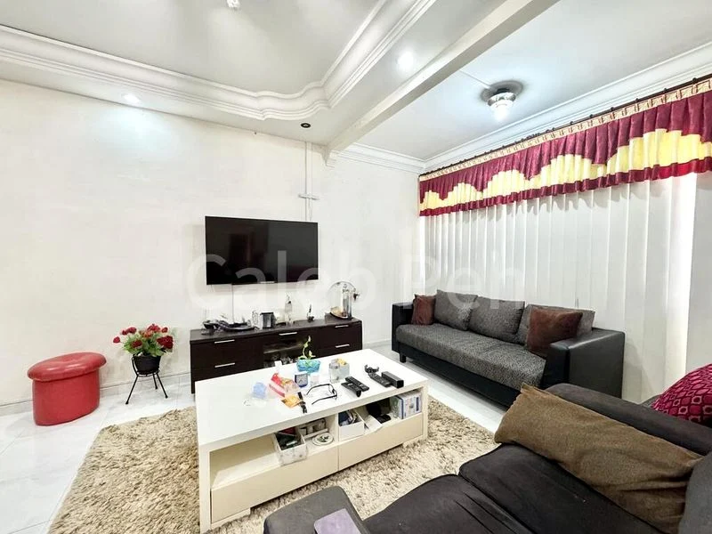 Common Room (HDB) for Rent in  703 Woodlands Drive 40 - Image 5