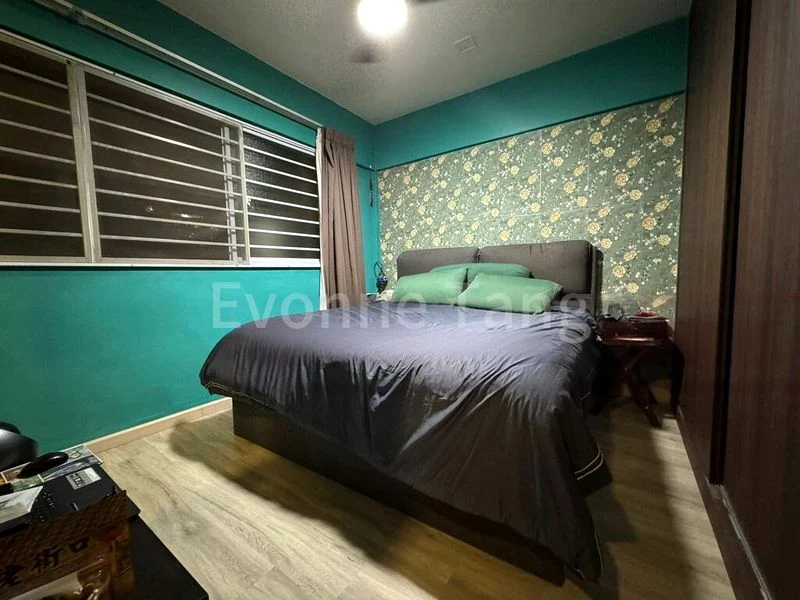 Maisonette HDB for Sale in  326 Bukit Batok Street 33 - Image 4