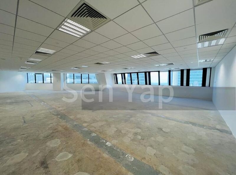 Office for Rent: Fitted Office in Downtown Core Skyscraper - Image 1
