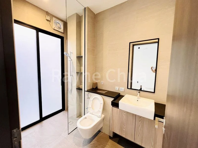 Shop / Shophouse for Rent: Renovated Home Office/ Residential on Hamilton Road - Image 2