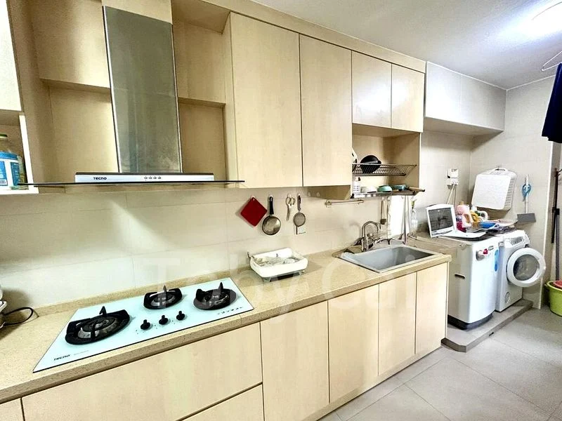 5 Room (5A) HDB for Sale in  20 Jalan Membina - Image 4