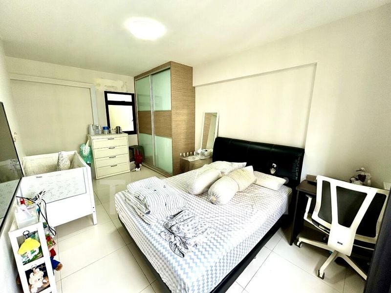 5 Room (5A) HDB for Sale in  20 Jalan Membina - Image 7