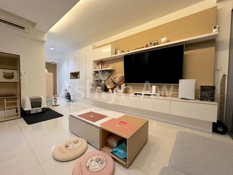 3 Room HDB for Sale in  530D Pasir Ris Drive 1 - Image 1