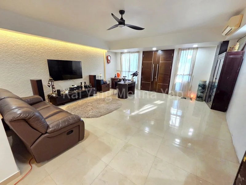 5 Bed Terraced House (Landed) for Sale in Sembawang Hills Estate - Image 5