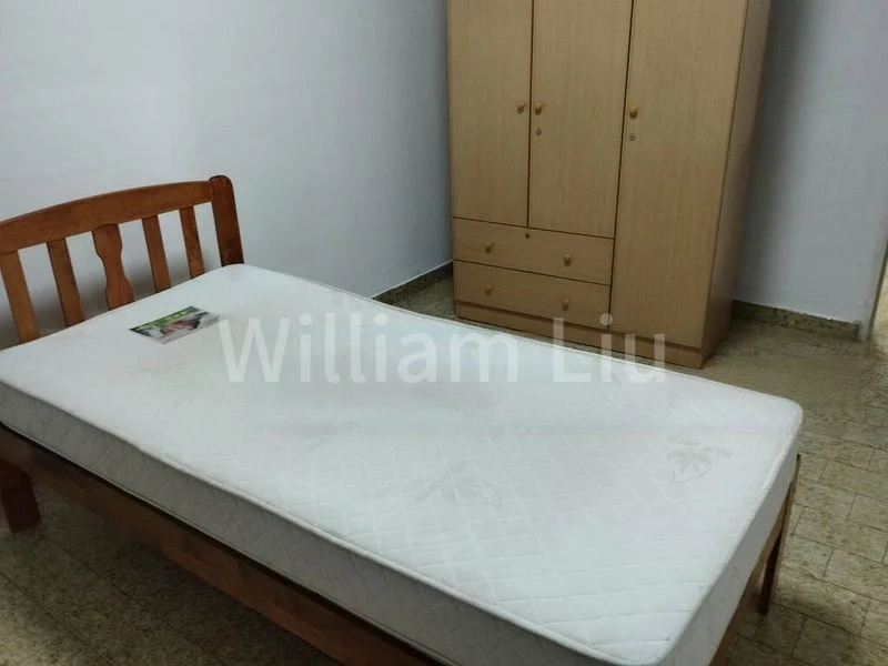 Room (HDB) for Rent in  710 Ang Mo Kio Avenue 8 - Image 2