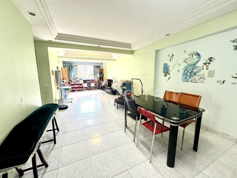 5 Room (5I) HDB for Sale in 857 Woodlands Street 83 - Image 1
