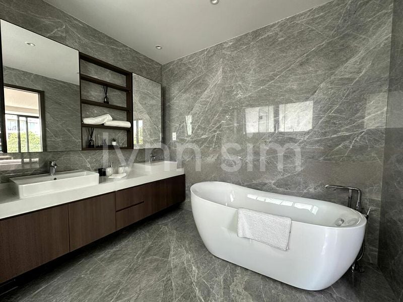 7 Bed Bungalow (Landed) for Sale in  Stratford Court - Image 4