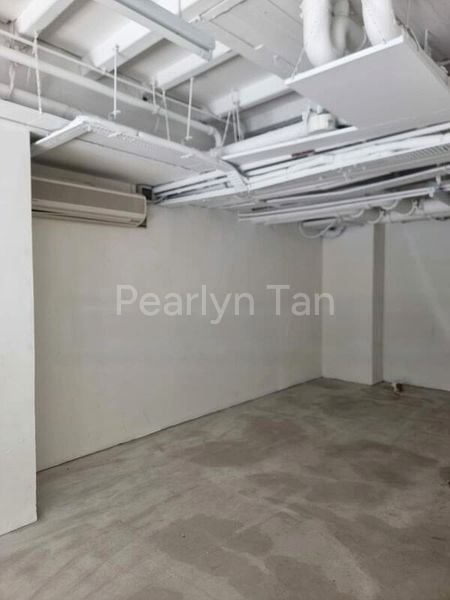 Shop / Shophouse for Rent: Jalan Sultan - Image 2