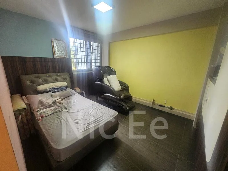 3 Room (3I) HDB for Sale in  3 Ghim Moh Road - Image 9