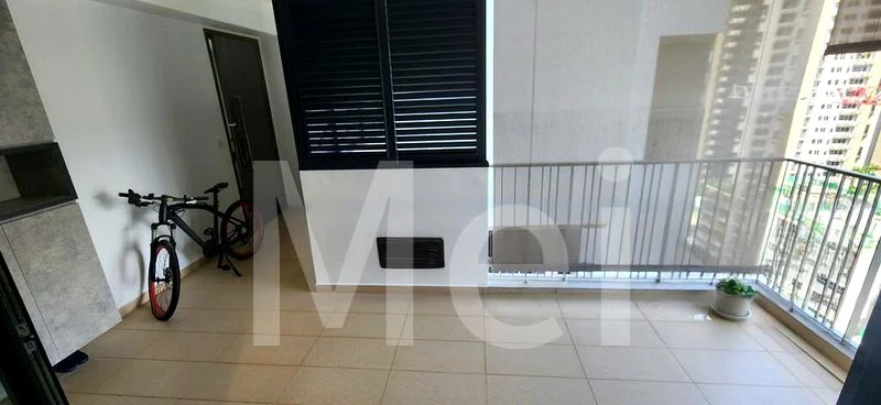 4 Bed Executive Condo for Sale in  Lush Acres - Image 3