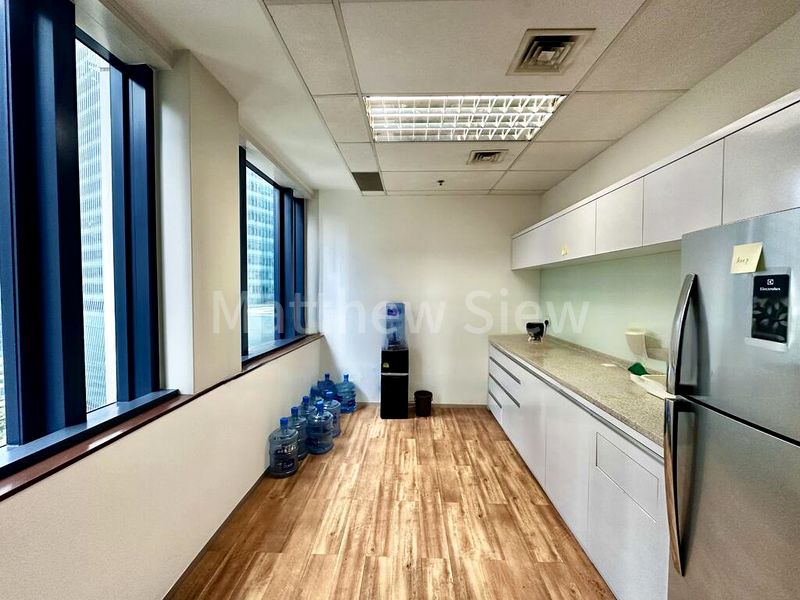 Office for Rent: Hong Leong Building - Image 2