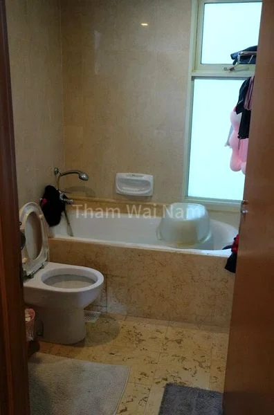 2 Bed Condo for Sale in  Queens - Image 6