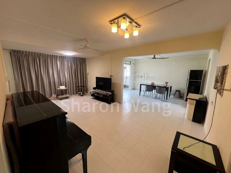 5 Room (5I) HDB for Rent in  123 Simei Street 1 - Image 2